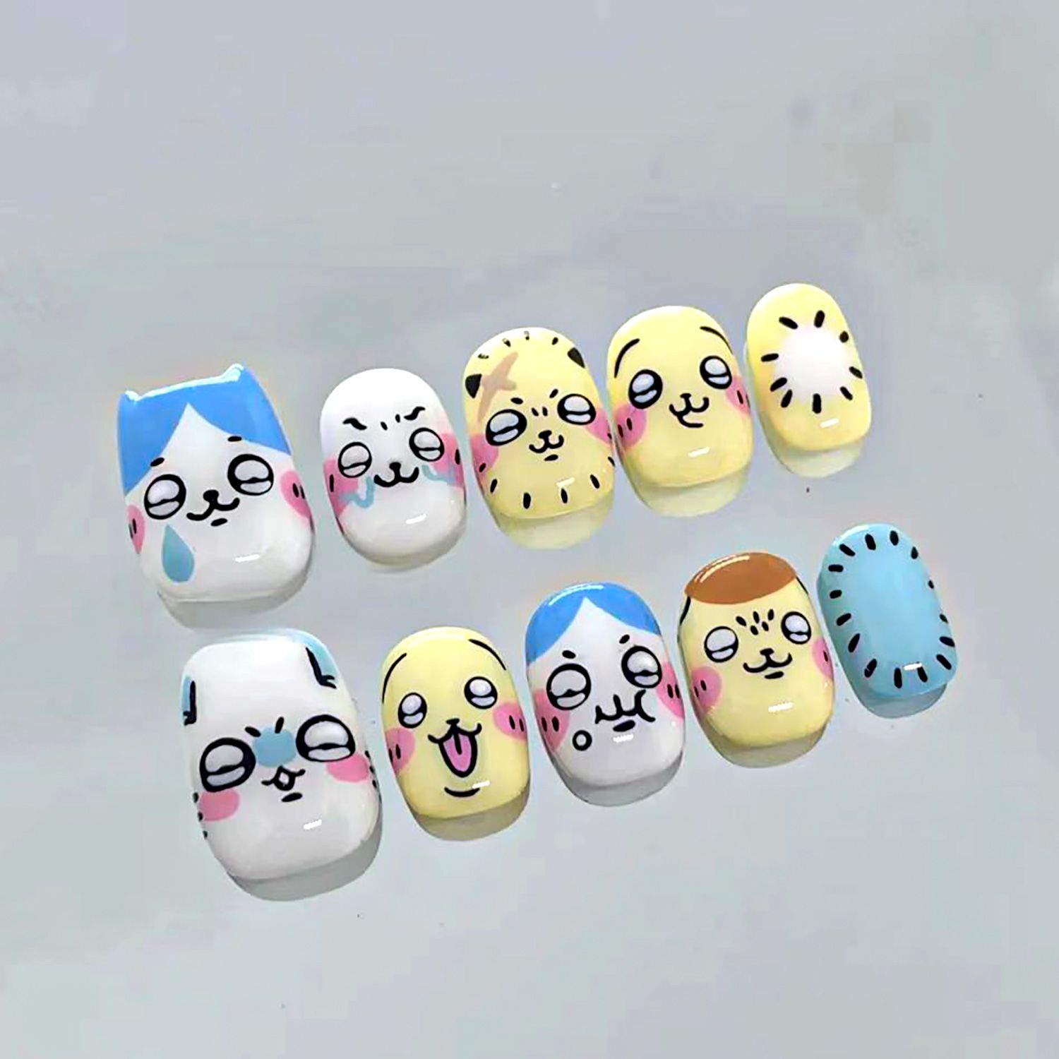 かわいい漫画ラッコのプレスオンネイル、ちいかわくりまんじゅう - Detachable Cosplay Prop のレビューと価格